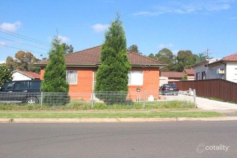 32 Magowar Rd, Pendle Hill, NSW 2145