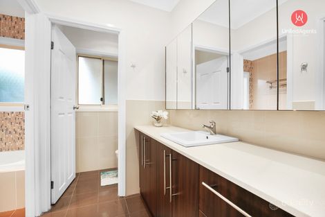 Property photo of 14B Barren Close Green Valley NSW 2168