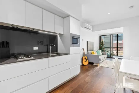 Property photo of 622/199 William Street Melbourne VIC 3000