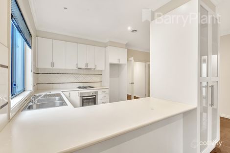 Property photo of 9 Marchmont Rise Craigieburn VIC 3064