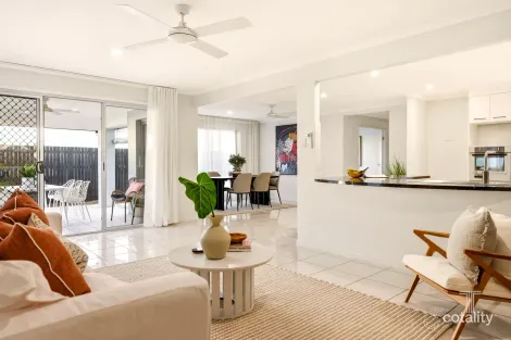 Property photo of 5 Robin Close Wakerley QLD 4154
