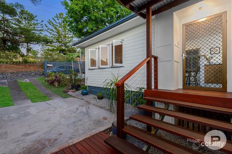 Property photo of 19 Crest Street Mount Gravatt East QLD 4122