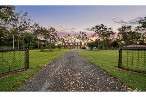 61 First Ave, Barellan Point, QLD 4306