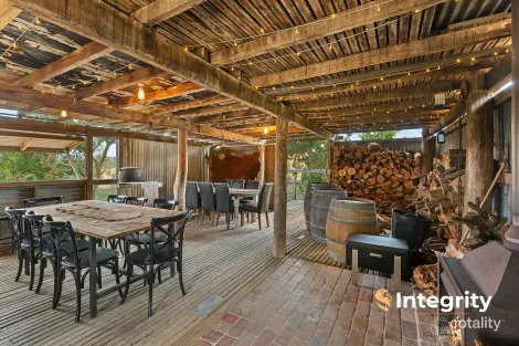 Property photo of 152 Walls Road Glenburn VIC 3717