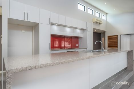 Property photo of 3 Coombs Court Emerald QLD 4720