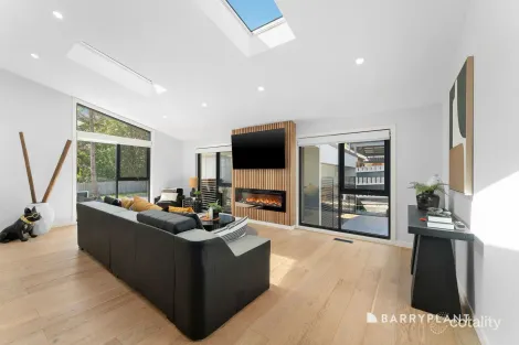 Property photo of 6 Copeland Drive Montrose VIC 3765