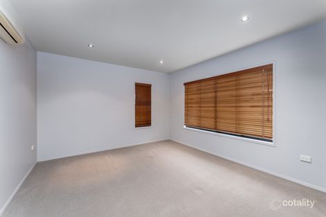 Property photo of 3 Coombs Court Emerald QLD 4720