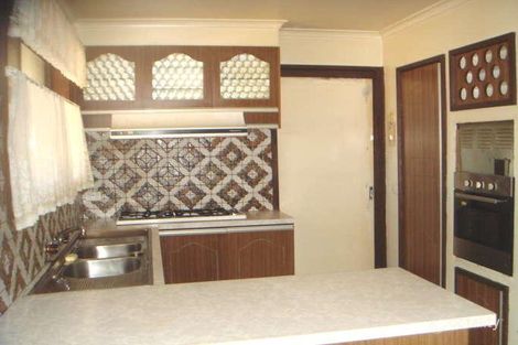 Property photo of 11 Lester Avenue St Albans VIC 3021