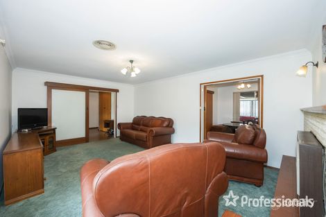 Property photo of 12 Fraser Drive Greenmount WA 6056