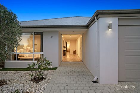 Property photo of 19 Karinga Way Harrisdale WA 6112