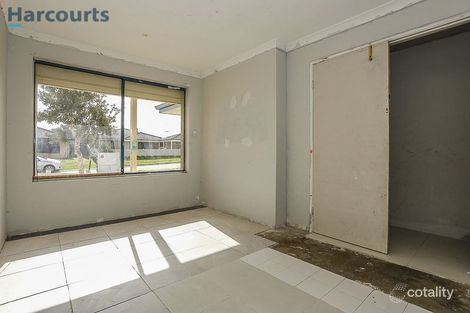 Property photo of 16 Pennine Pass Merriwa WA 6030