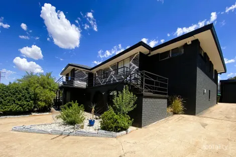 18 Jones St, Parkes, NSW 2870