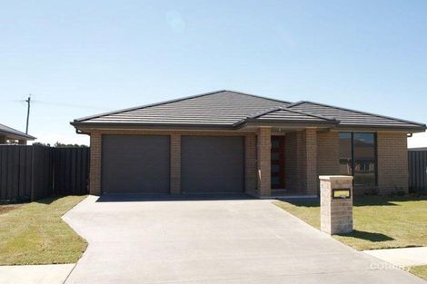 Property photo of 20 Mewburn Drive Goulburn NSW 2580