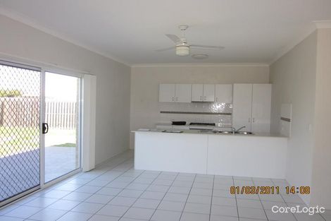 Property photo of 5 Whitehouse Court Redbank Plains QLD 4301