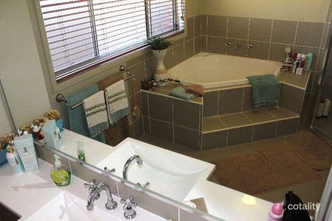 Property photo of 7 Lily Lane Woongarrah NSW 2259