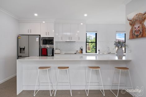 Property photo of 5 Baeckea Place Taroomball QLD 4703