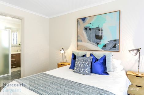 Property photo of 21 Waterside Drive Burton SA 5110