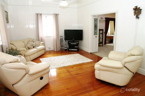 Property photo of 136 Arnold Street Holland Park QLD 4121
