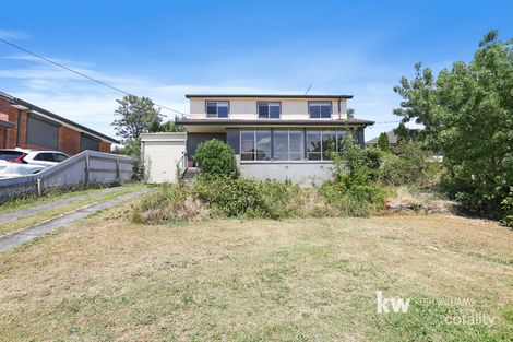 2 Mckay Ct, Churchill, VIC 3842