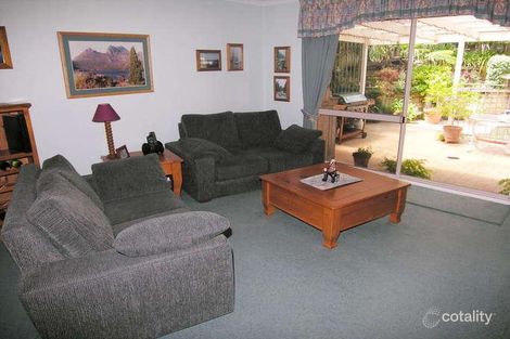 Property photo of 21 Brokenwood Place Cherrybrook NSW 2126