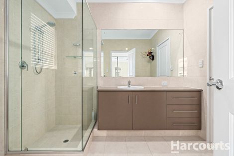 Property photo of 4 Lakeway Retreat Dawesville WA 6211