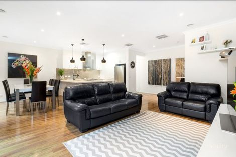 Property photo of 4/10 Berry Road Bayswater North VIC 3153