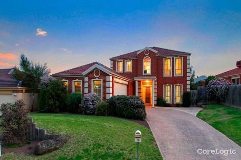 Property photo of 16 Kippenross Drive Narre Warren South VIC 3805