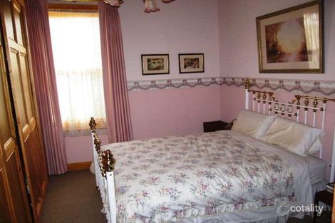 Property photo of 60 Neale Street Kennington VIC 3550