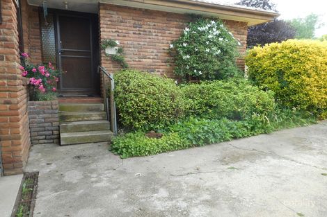Property photo of 3 Euroka Place Blayney NSW 2799