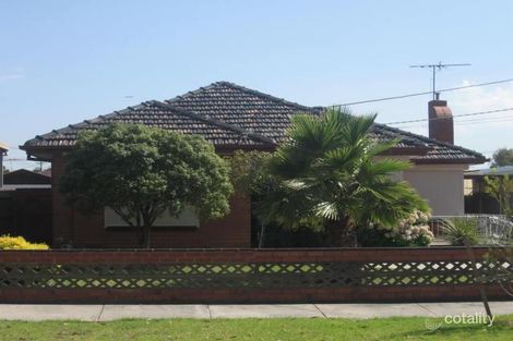 24 Charles St, Hadfield, VIC 3046