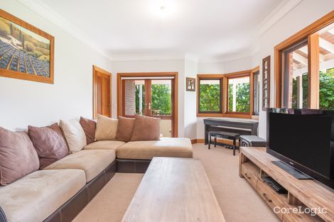 Property photo of 8 Aires Close Erina NSW 2250