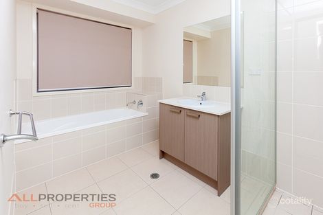 Property photo of 2 Rothburn Street Doolandella QLD 4077