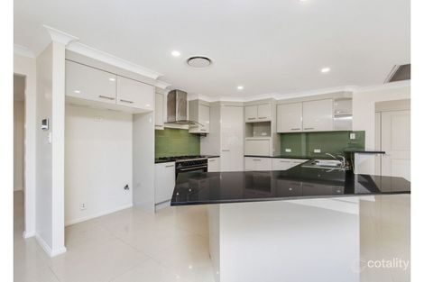 Property photo of 35 Daylesford Circuit Ormeau QLD 4208