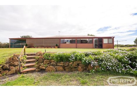 5 Sunshine Pl, Nambeelup, WA 6207