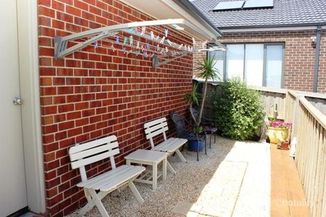 Property photo of 27 Armytage Avenue Dennington VIC 3280