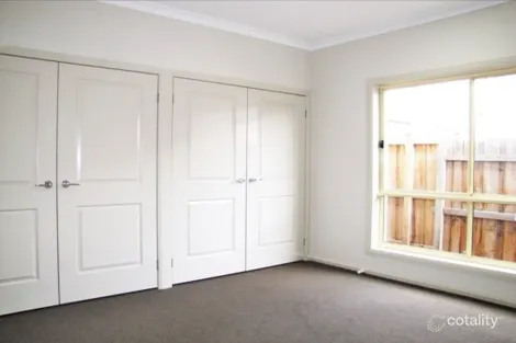 Property photo of 2/4 Rosamond Way Epping VIC 3076