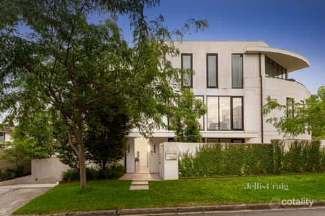 Property photo of 3/14 Martin Court Toorak VIC 3142