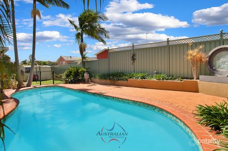 Property photo of 4 Newark Place St Clair NSW 2759