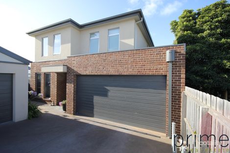 2/58 Collins St, Geelong West, VIC 3218