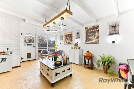Property photo of 6 Paperbark Drive Pakenham VIC 3810