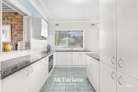 Property photo of 16 Waterview Road Cardiff South NSW 2285