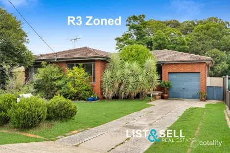 90 Carlisle St, Ingleburn, NSW 2565