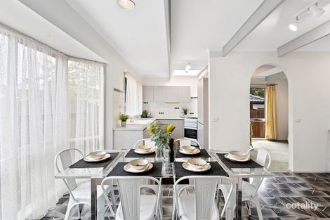 2/1 Kira Ct, Forest Hill, VIC 3131