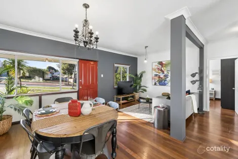 Property photo of 116 Collier Road Embleton WA 6062