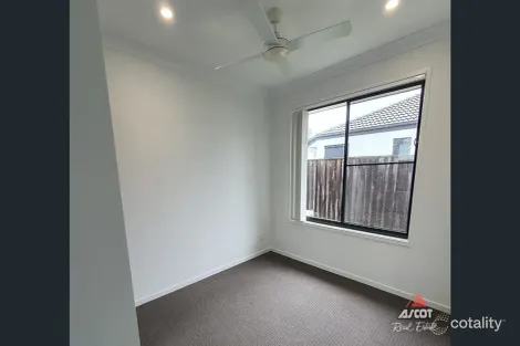 Property photo of 33 Breeze Drive Bargara QLD 4670