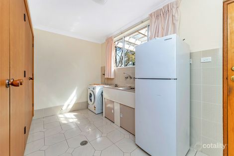 Property photo of 12 Webber Place Karabar NSW 2620