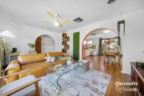 Property photo of 10 Sittella Court Werribee VIC 3030