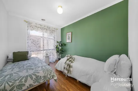 Property photo of 10 Sittella Court Werribee VIC 3030