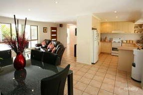 Property photo of 37 Quigan Terrace Highland Park QLD 4211