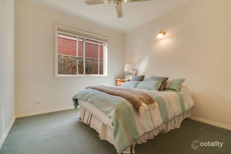Property photo of 3 Cottage Crescent East Bendigo VIC 3550
